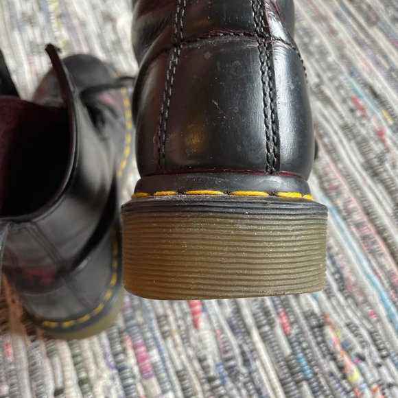 Doc Martens, 16 eyelets. - Picture 12 of 12